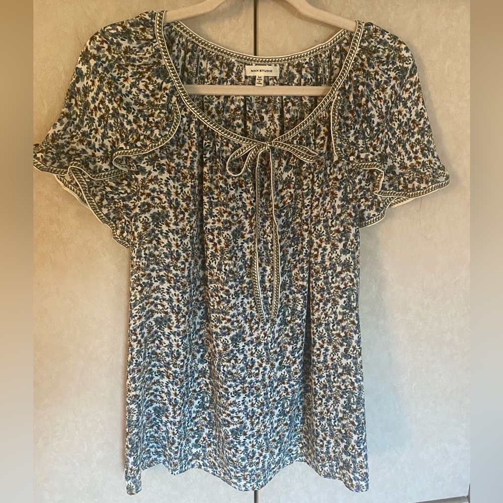 Max Studio blouse, size M